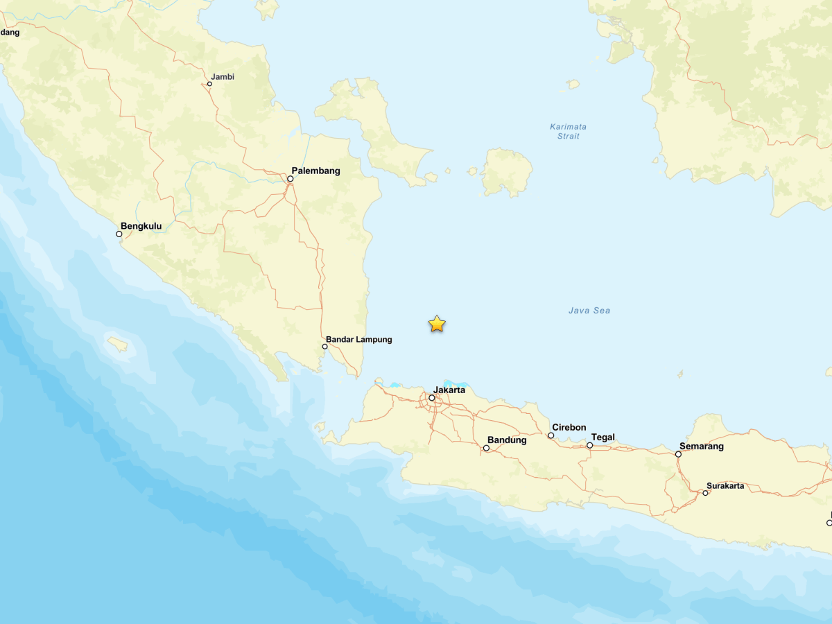 Sismo de magnitud 6.6 sacude Java, Indonesia, a 358 kilómetros de profundidad